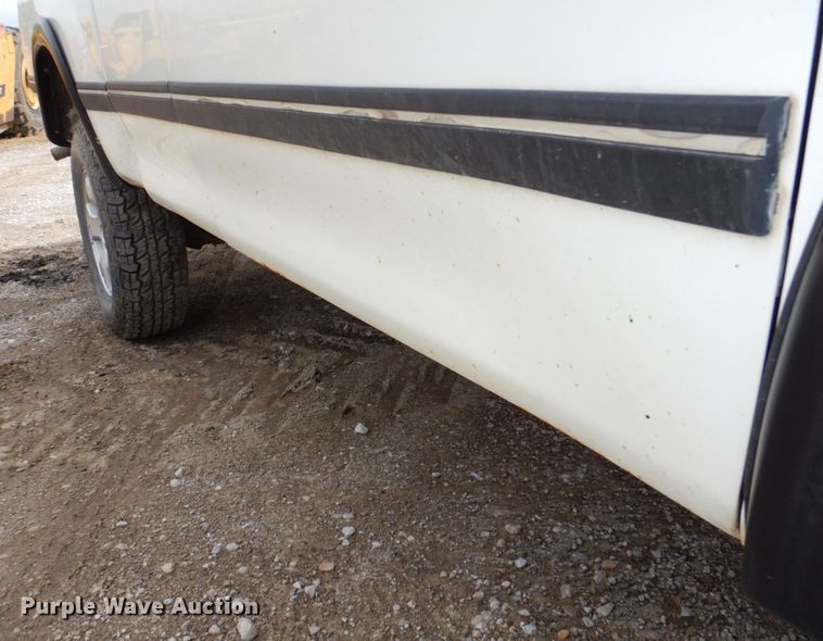 image for item DM2335 1996 Toyota T100  Ext. Cab pickup truck