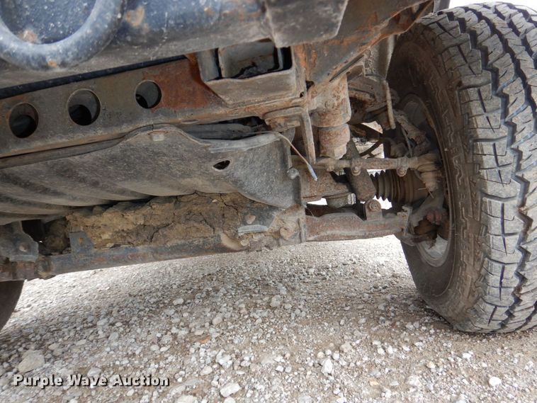 image for item DM2335 1996 Toyota T100  Ext. Cab pickup truck