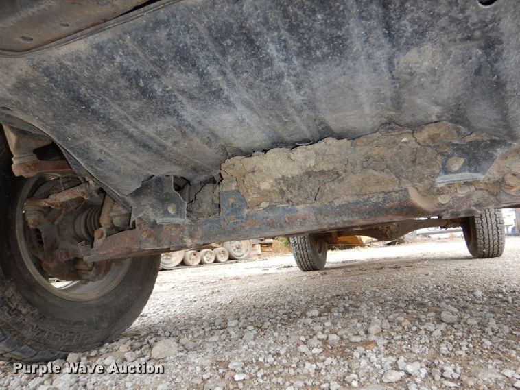 image for item DM2335 1996 Toyota T100  Ext. Cab pickup truck