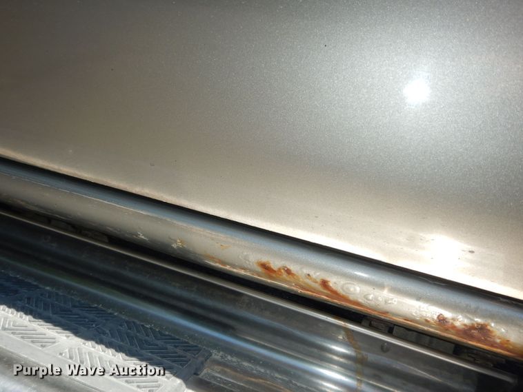 image for item DM3031 2003 GMC Sierra 1500  Ext. Cab pickup truck