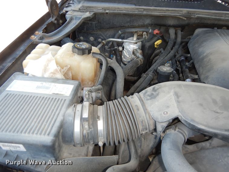 image for item DM3031 2003 GMC Sierra 1500  Ext. Cab pickup truck