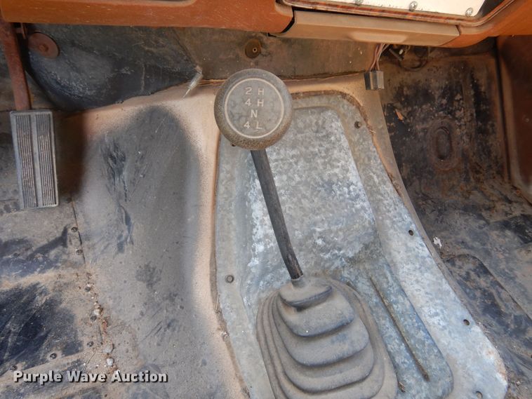 image for item DN0458 1982 Ford Bronco  SUV