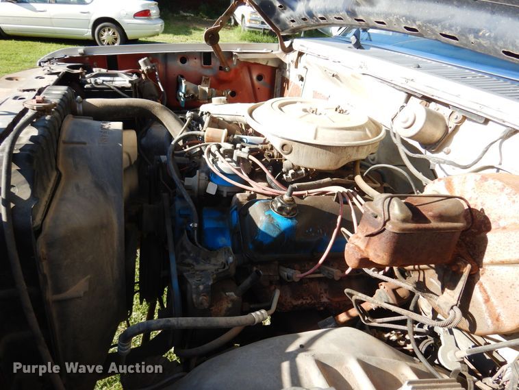 image for item DN0458 1982 Ford Bronco  SUV