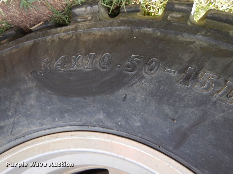 image for item DN0458 1982 Ford Bronco  SUV