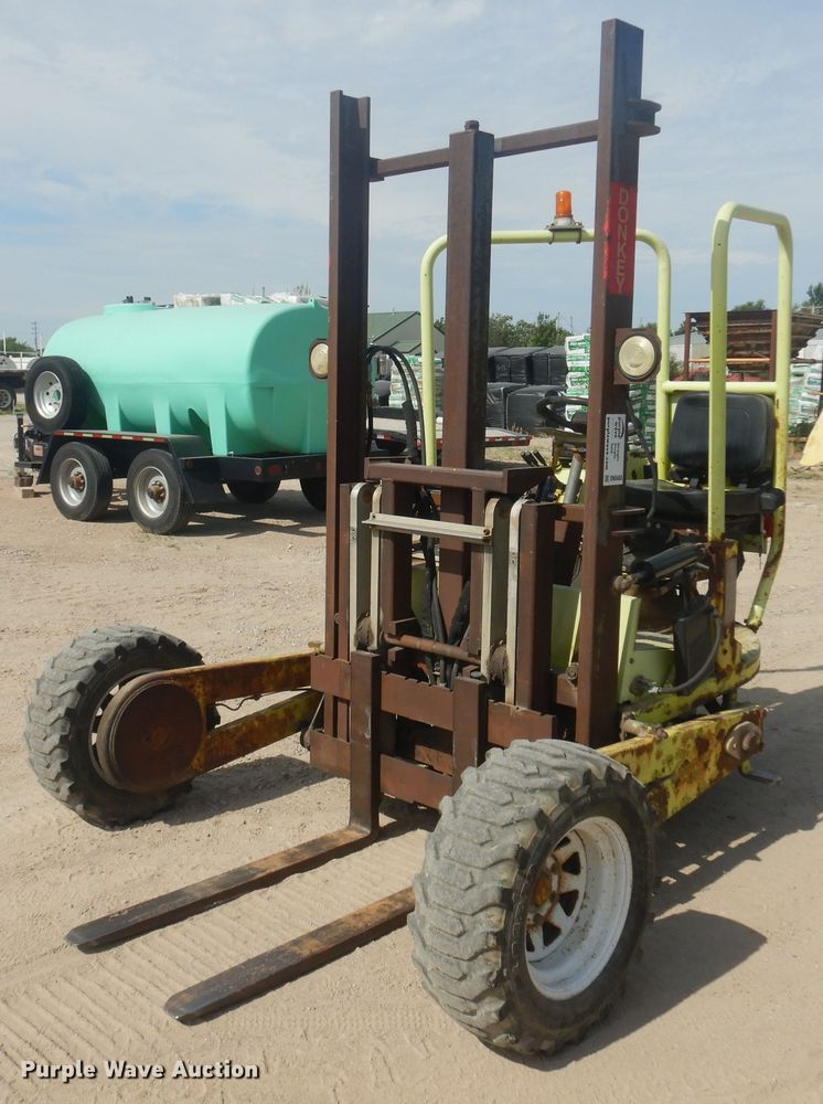 image for item DN0468 Donkey D12  forklift
