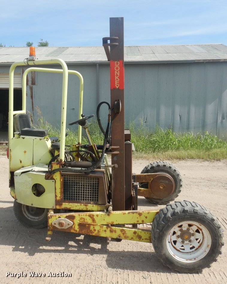 image for item DN0468 Donkey D12  forklift