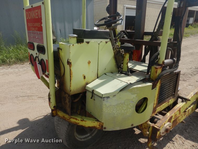 image for item DN0468 Donkey D12  forklift