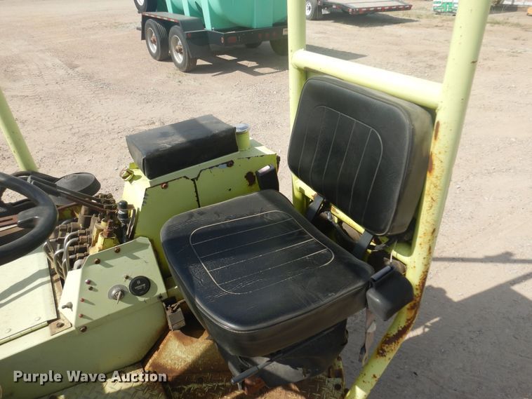 image for item DN0468 Donkey D12  forklift