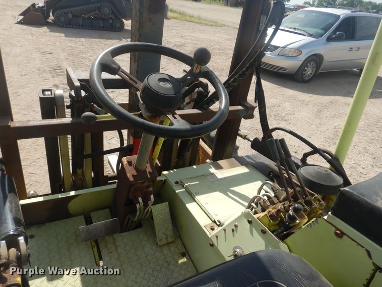 image for item DN0468 Donkey D12  forklift