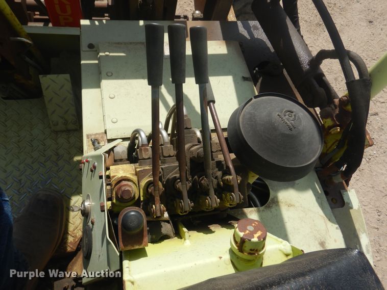 image for item DN0468 Donkey D12  forklift