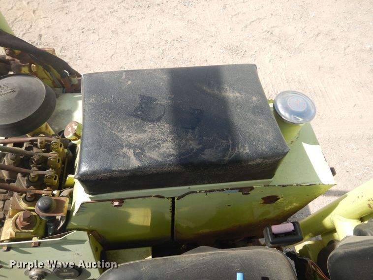 image for item DN0468 Donkey D12  forklift