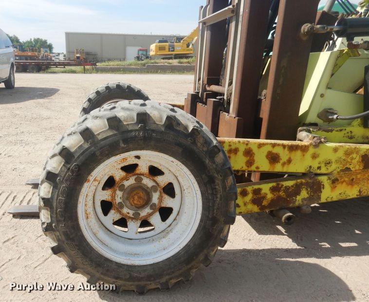 image for item DN0468 Donkey D12  forklift