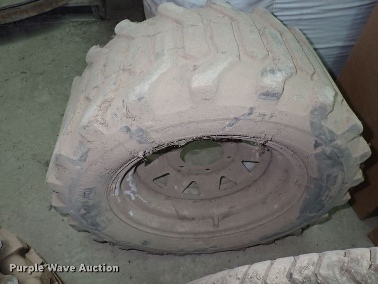 image for item DN0468 Donkey D12  forklift