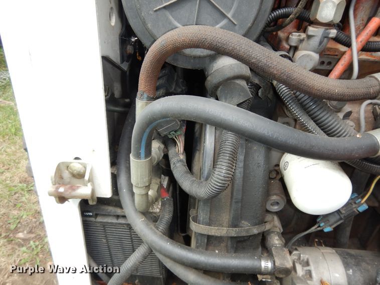 image for item DN1632 1997 Bobcat 873  skid steer loader