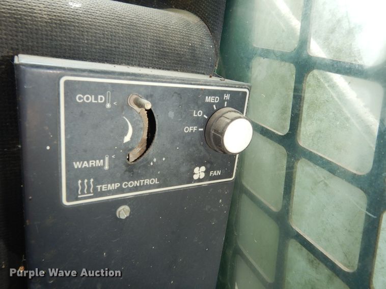 image for item DN1632 1997 Bobcat 873  skid steer loader