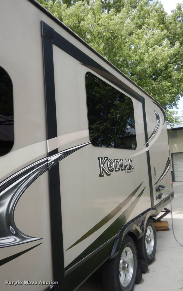 image for item DN1648 2012 Dutchman Kodiak  camper