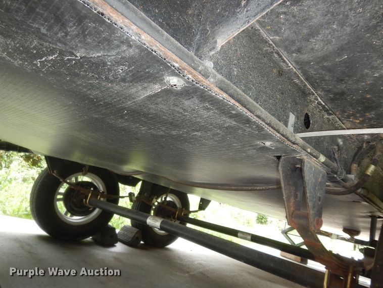 image for item DN1648 2012 Dutchman Kodiak  camper