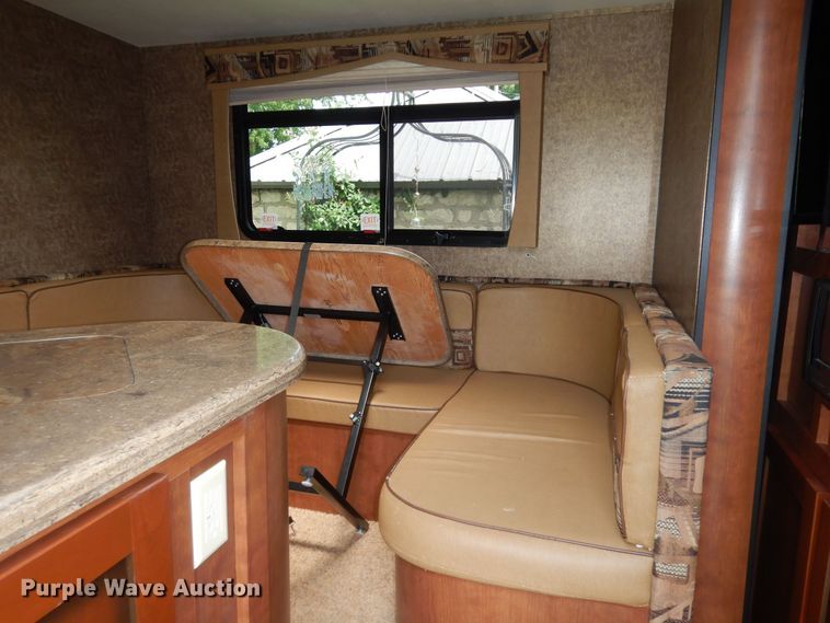 image for item DN1648 2012 Dutchman Kodiak  camper