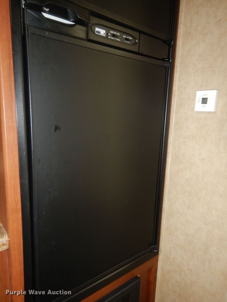 image for item DN1648 2012 Dutchman Kodiak  camper