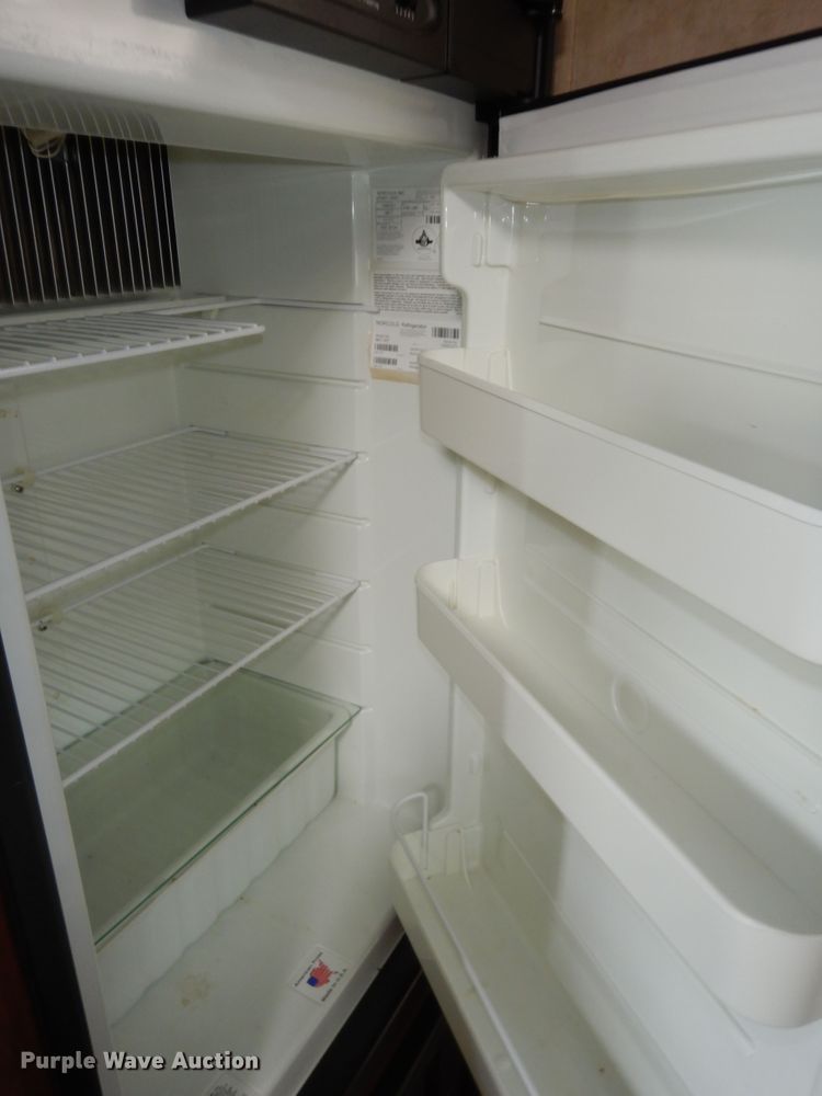 image for item DN1648 2012 Dutchman Kodiak  camper