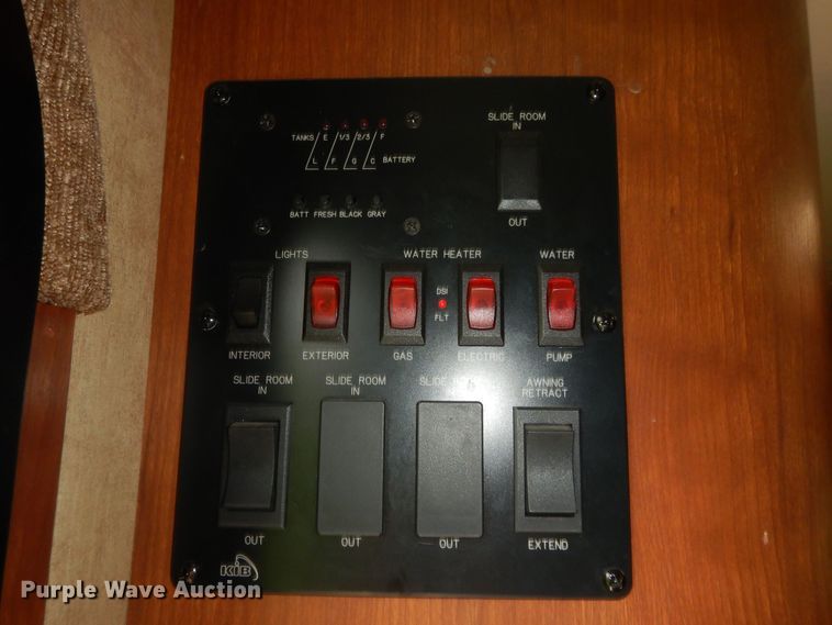 image for item DN1648 2012 Dutchman Kodiak  camper