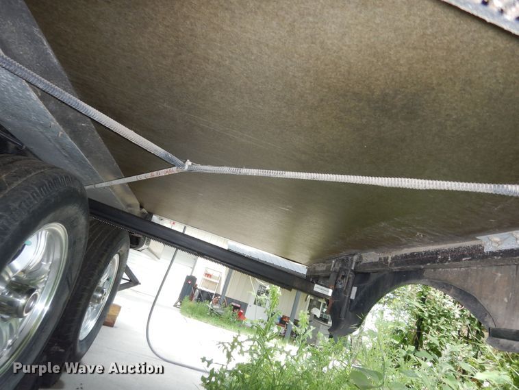 image for item DN1648 2012 Dutchman Kodiak  camper