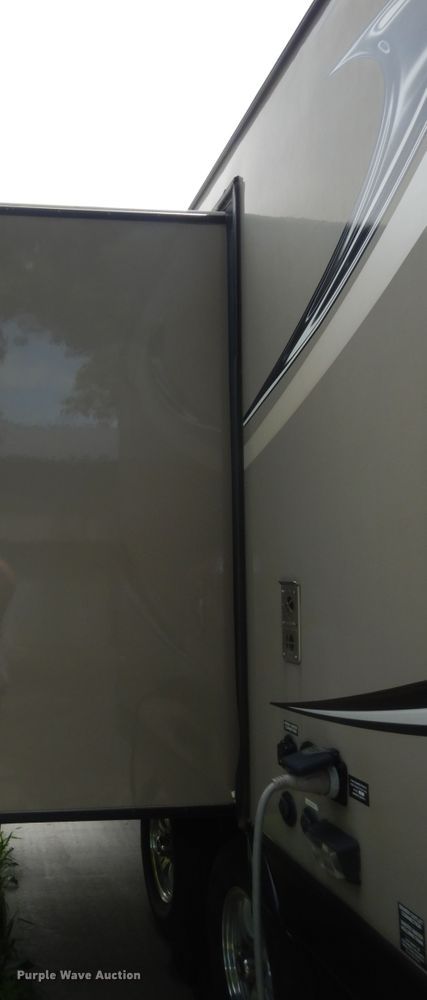 image for item DN1648 2012 Dutchman Kodiak  camper