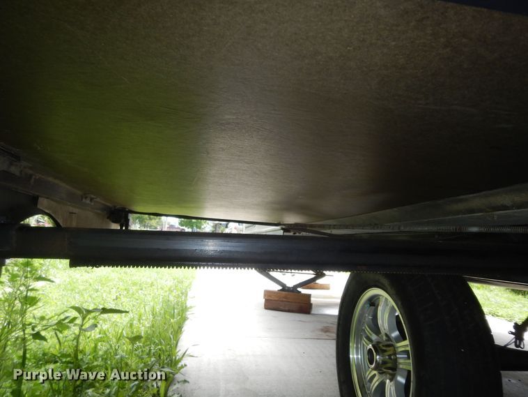 image for item DN1648 2012 Dutchman Kodiak  camper