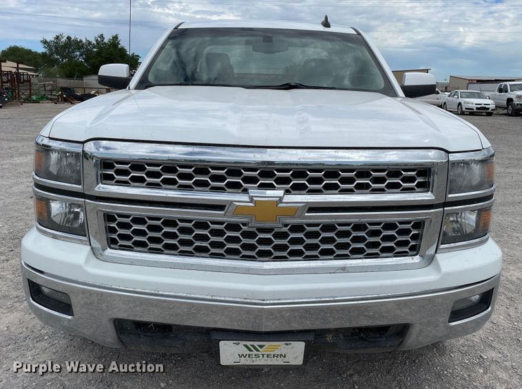 image for item DN5011 2015 Chevrolet Silverado 1500  Double Cab pickup truck