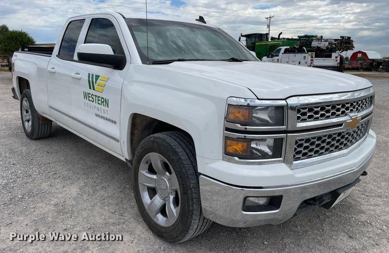 image for item DN5011 2015 Chevrolet Silverado 1500  Double Cab pickup truck