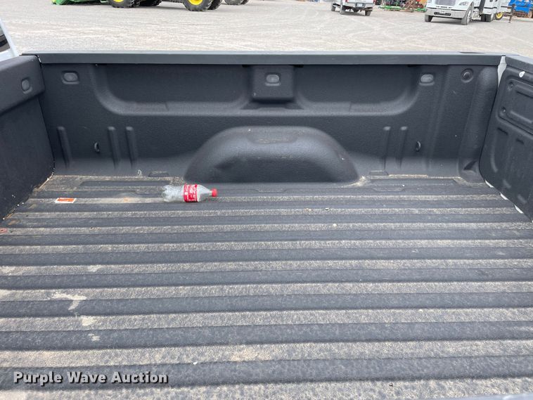 image for item DN5011 2015 Chevrolet Silverado 1500  Double Cab pickup truck