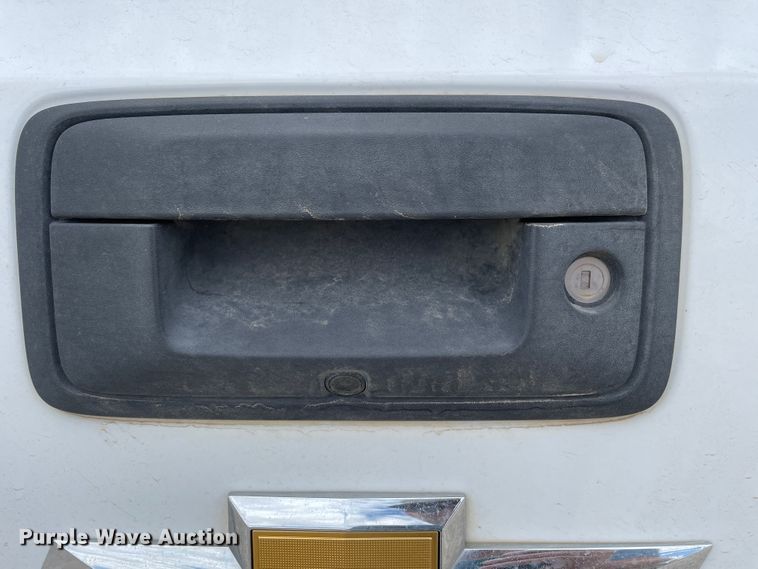 image for item DN5011 2015 Chevrolet Silverado 1500  Double Cab pickup truck