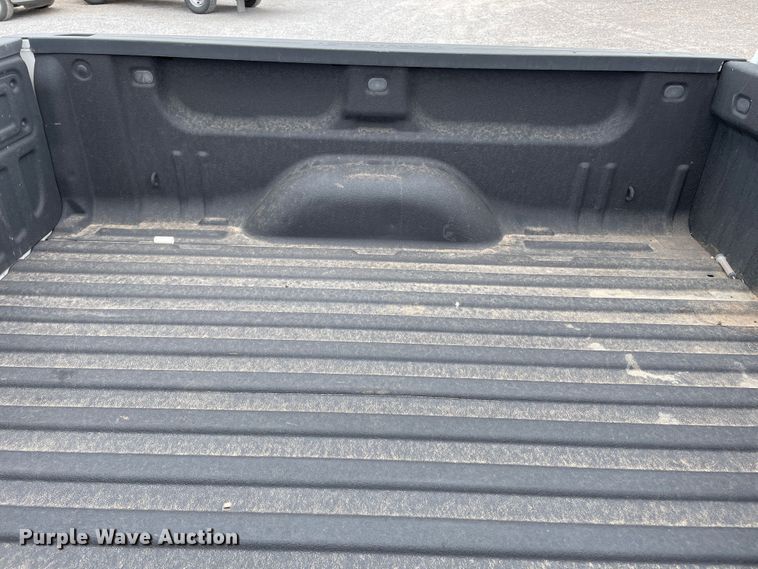 image for item DN5011 2015 Chevrolet Silverado 1500  Double Cab pickup truck