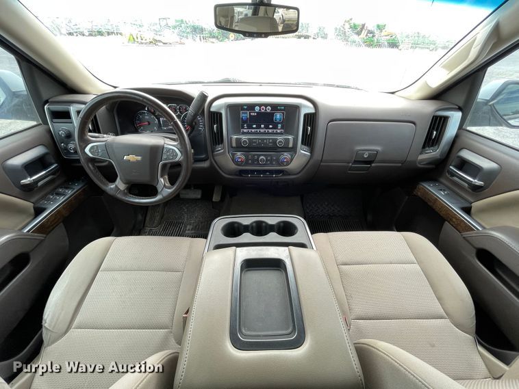 image for item DN5011 2015 Chevrolet Silverado 1500  Double Cab pickup truck