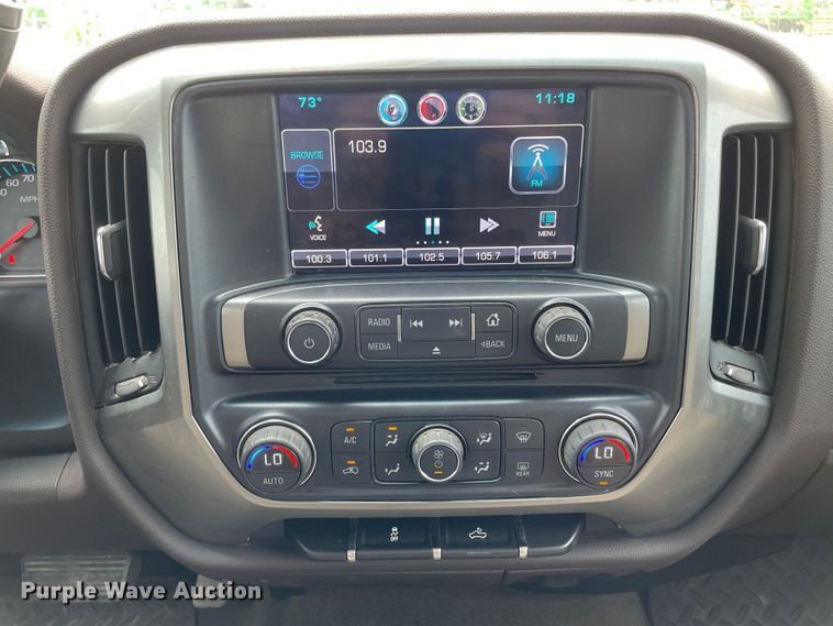 image for item DN5011 2015 Chevrolet Silverado 1500  Double Cab pickup truck