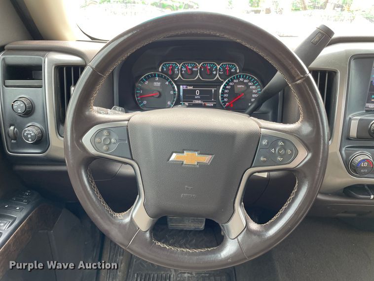 image for item DN5011 2015 Chevrolet Silverado 1500  Double Cab pickup truck