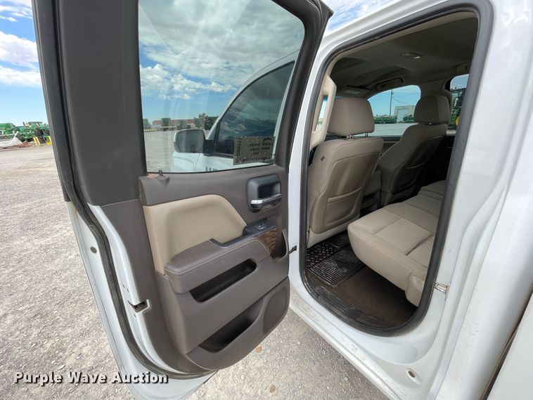 image for item DN5011 2015 Chevrolet Silverado 1500  Double Cab pickup truck