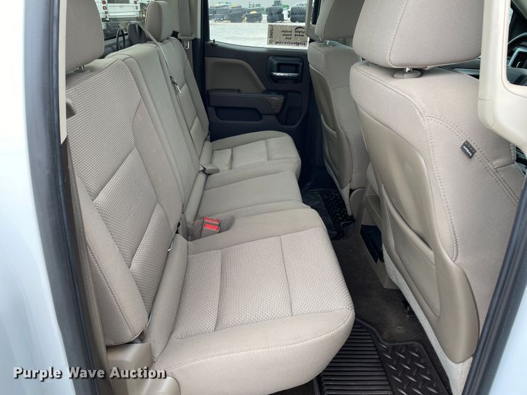 image for item DN5011 2015 Chevrolet Silverado 1500  Double Cab pickup truck