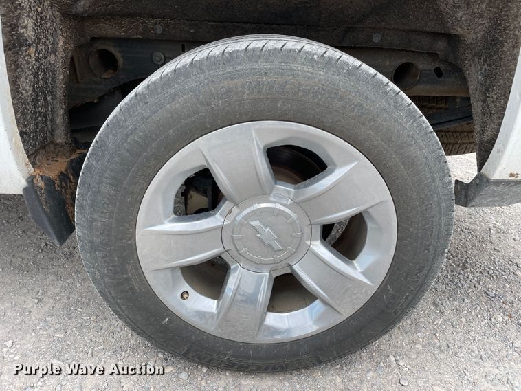 image for item DN5011 2015 Chevrolet Silverado 1500  Double Cab pickup truck