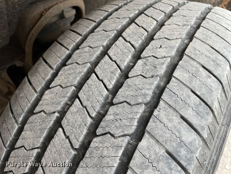 image for item DN5011 2015 Chevrolet Silverado 1500  Double Cab pickup truck