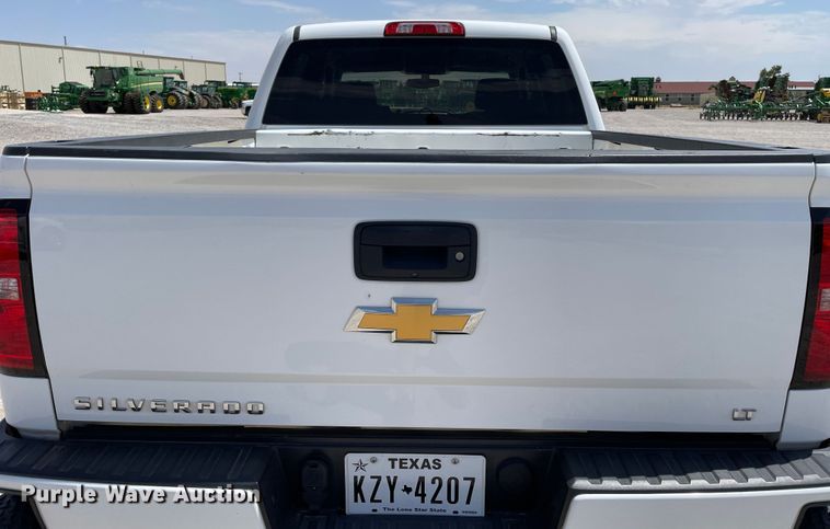 image for item DN5072 2017 Chevrolet Silverado 1500  Crew Cab pickup truck