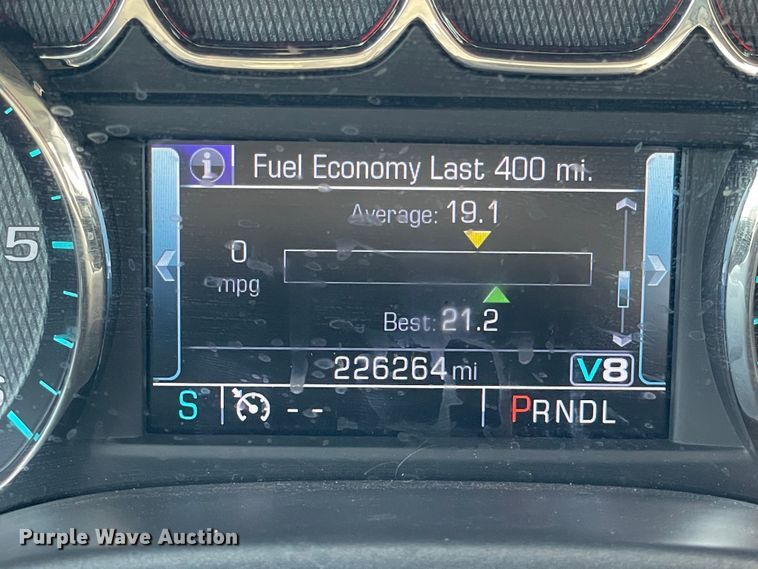 image for item DN5072 2017 Chevrolet Silverado 1500  Crew Cab pickup truck