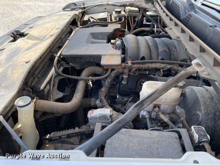 image for item DN5072 2017 Chevrolet Silverado 1500  Crew Cab pickup truck