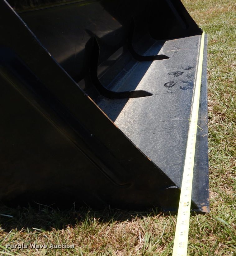 image for item DO1431 Mahindra 9125CL  loader