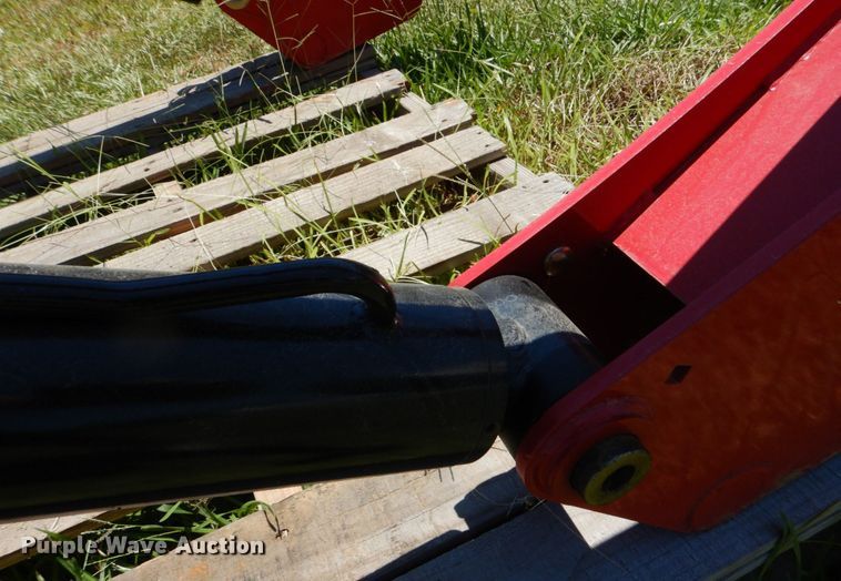 image for item DO1431 Mahindra 9125CL  loader