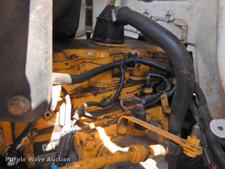 image for item DP4394 2001 Ford F650  dump truck