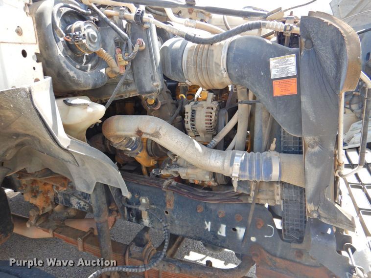 image for item DP4394 2001 Ford F650  dump truck