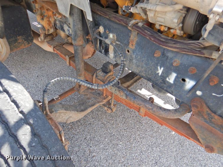 image for item DP4394 2001 Ford F650  dump truck