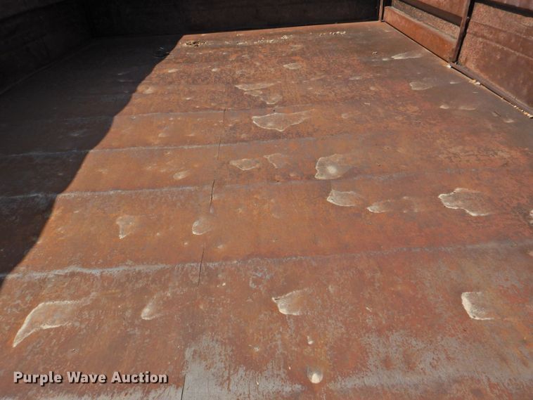 image for item DP4394 2001 Ford F650  dump truck