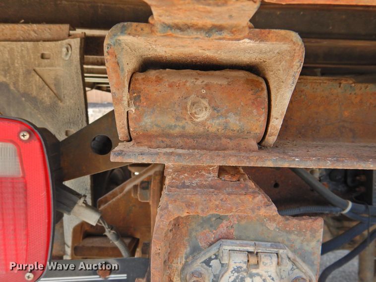 image for item DP4394 2001 Ford F650  dump truck